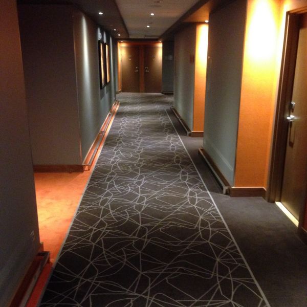 Установка коврового покрытия в отеле Шереметьево Radisson Blu